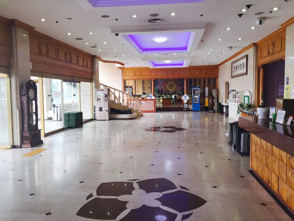 Jeju Royal Hotel Exterior photo